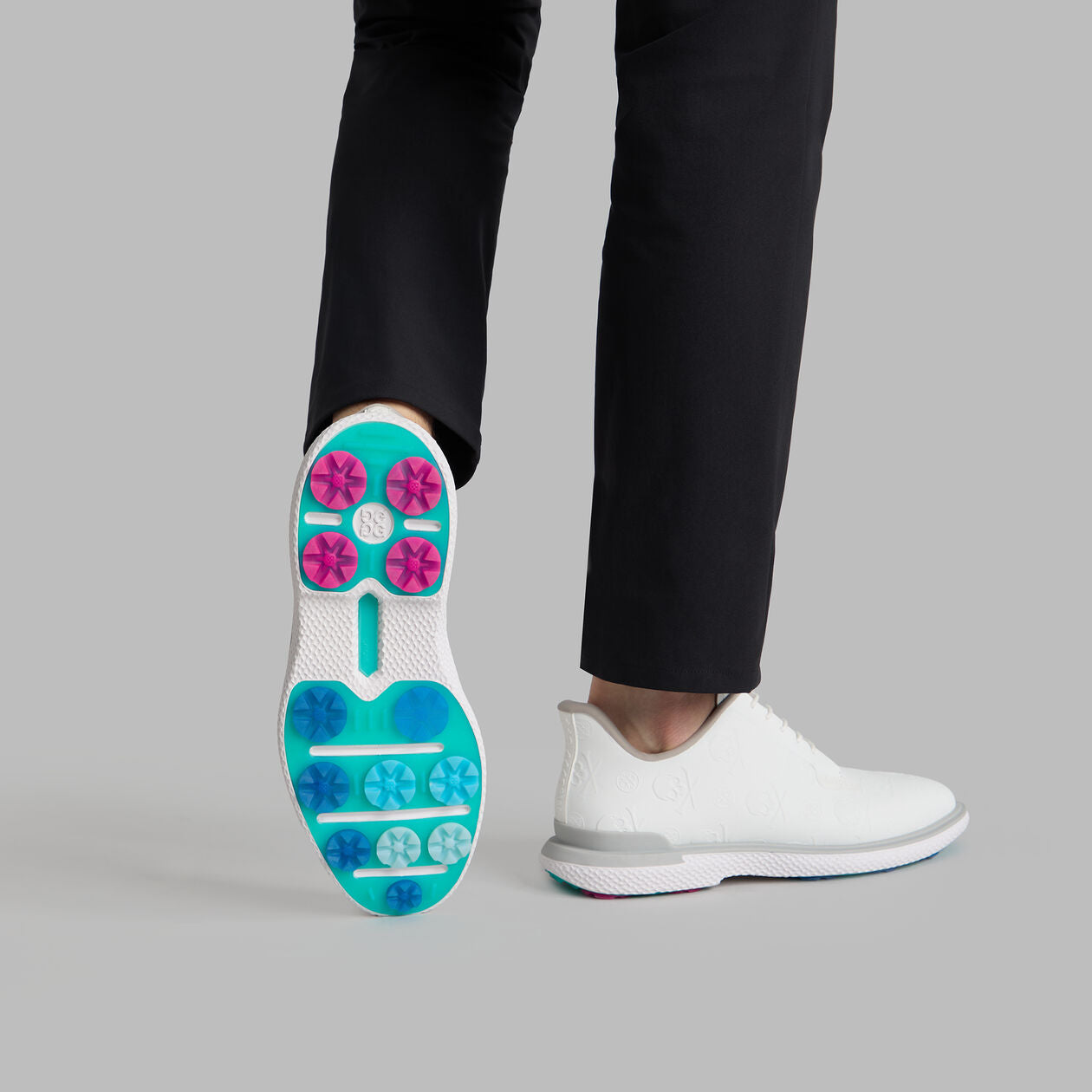 2025 G/Fore Men's Gallivan2r Embossed Skull & Tees Golf Shoes: Snow/Nimbus